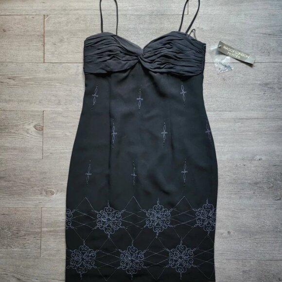 Maggy London Petites Silk Beaded Embroidered Black Party Cocktail Dress Sz 8 NWT - Picture 1 of 1